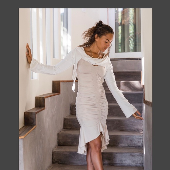 Leom Designs White Hati Hati Dress - Picture 5 of 5